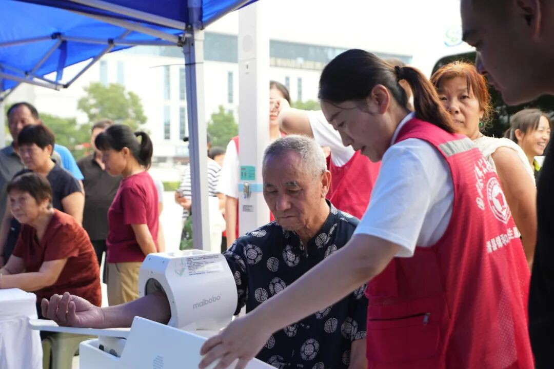 永盈会多形态巡回医疗车，助力常态化巡回医疗机制建立